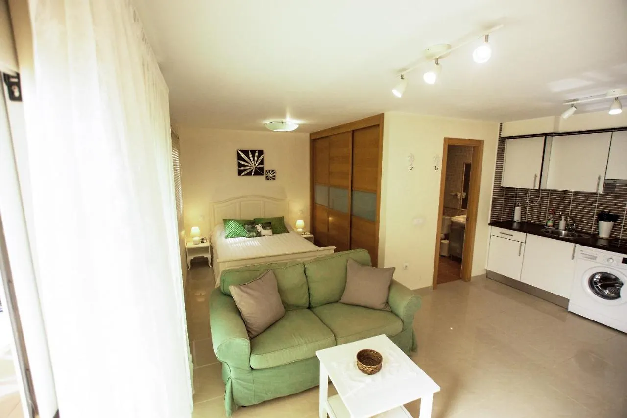Book Jet - Hibiscus Beach Front Costa Calma 0*,  España